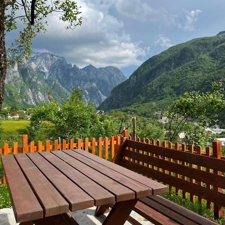 Bujtina Pllumi Theth Bed & Breakfast Eksteriør bilde